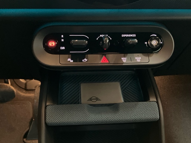fotoG 12 del MINI MINI Countryman SE ALL4 230 kW (313 CV) 313cv Eléctrico del 2024 en Baleares