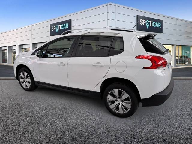 Peugeot 2008 PureTech 110 S&S Allure 81 kW (110 CV)