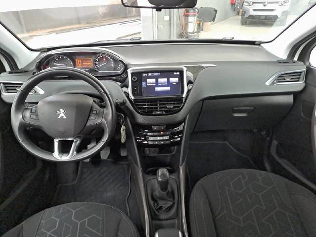 Peugeot 2008 PureTech 110 S&S Allure 81 kW (110 CV)