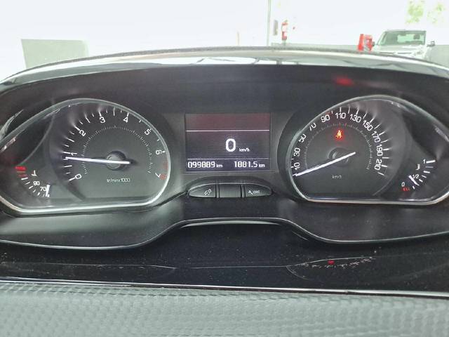 Peugeot 2008 PureTech 110 S&S Allure 81 kW (110 CV)