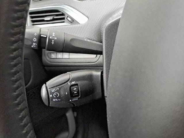 Peugeot 2008 PureTech 110 S&S Allure 81 kW (110 CV)