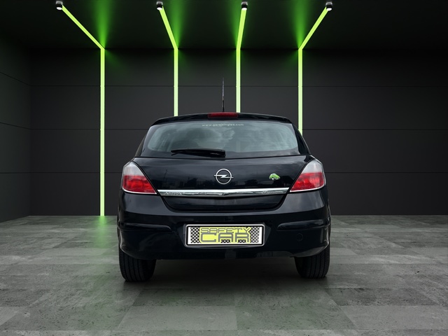 Opel Astra 1.6 Enjoy 77 kW (105 CV)