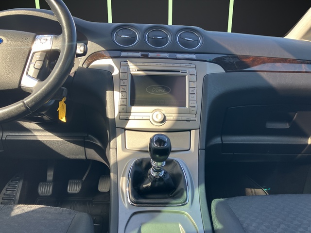 Ford Galaxy 2.0 TDCI Ghia 103 kW (140 CV)