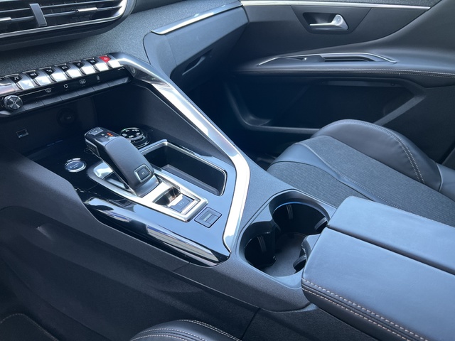 Peugeot 3008 THP 165 GT Line S&S Auto 121 kW (165 CV)