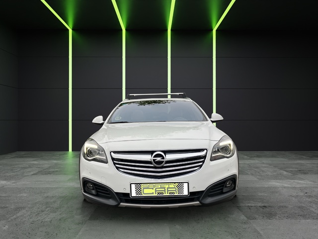 Opel Insignia Sports Tourer 2.0 CDTI Biturbo Country Tourer 4x4 Auto 143 kW (195 CV)