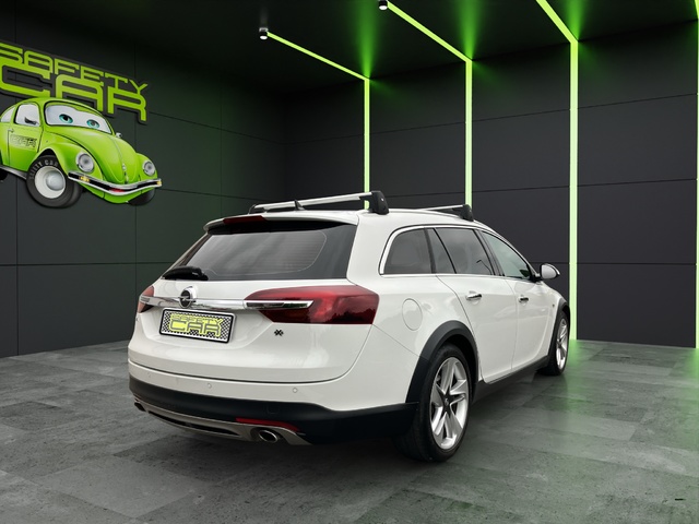 Opel Insignia Sports Tourer 2.0 CDTI Biturbo Country Tourer 4x4 Auto 143 kW (195 CV)