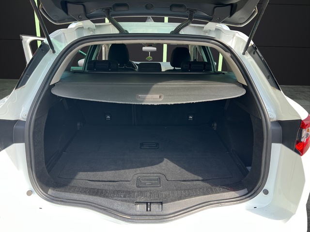 Renault Megane Sport Tourer Tech Road Energy TCe 97 kW (130 CV)