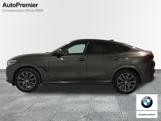 BMW X6 xDrive40d color Marrón. Año 2021. 250KW(340CV). Diésel. En concesionario Auto Premier, S.A. - MADRID de Madrid