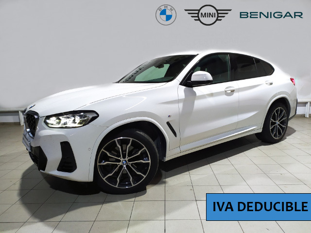 BMW X4 xDrive20d color Blanco. Año 2022. 140KW(190CV). Diésel. En concesionario Hispamovil Elche de Alicante