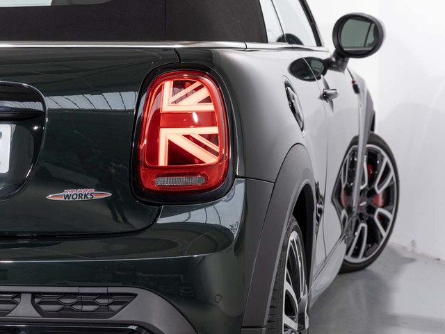 fotoG 11 del MINI MINI Cabrio John Cooper Works 170 kW (231 CV) 231cv Gasolina del 2023 en Girona