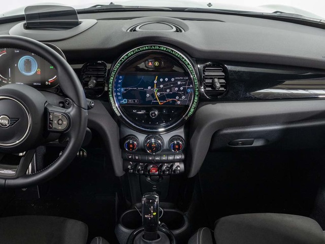 fotoG 33 del MINI MINI Cabrio John Cooper Works 170 kW (231 CV) 231cv Gasolina del 2023 en Girona
