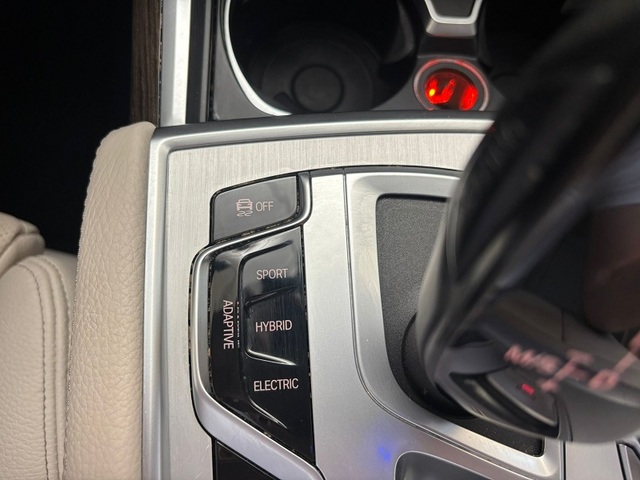 BMW Serie 7 745Le color Azul. Año 2020. 290KW(394CV). Híbrido Electro/Gasolina. En concesionario Albamocion S.L. ALBACETE de Albacete