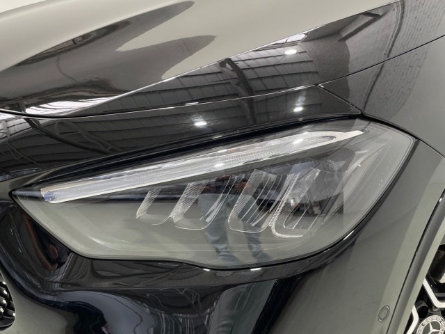 Mercedes-Benz GLA 250 e - 14