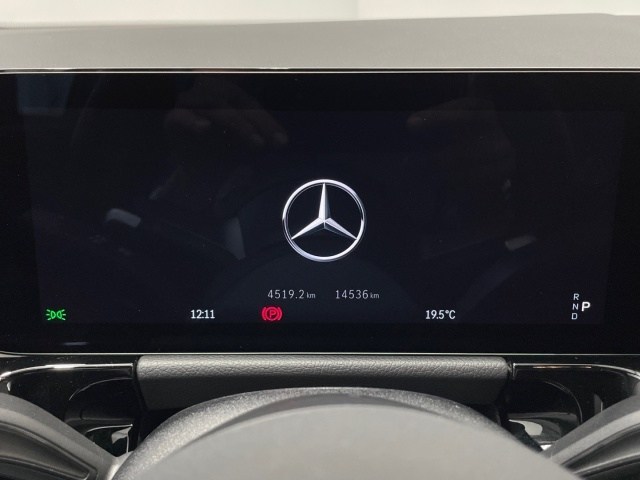 Mercedes-Benz GLA 250 e - 17
