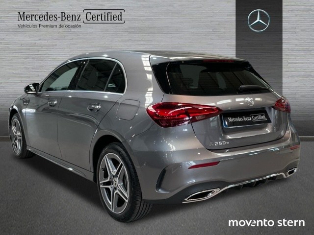 Mercedes-Benz Clase A 250 e - 4