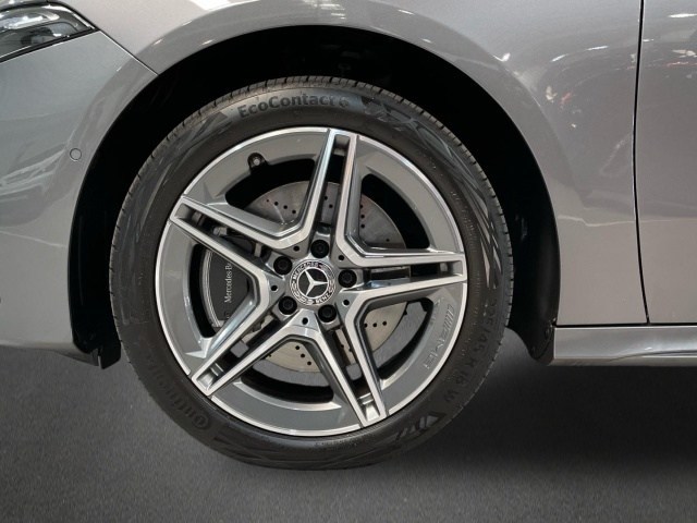 Mercedes-Benz Clase A 250 e - 5