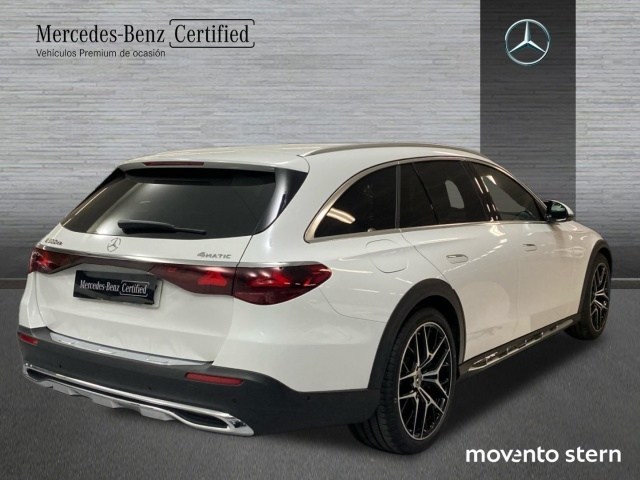 Mercedes-Benz Clase E 300 de Estate - 2
