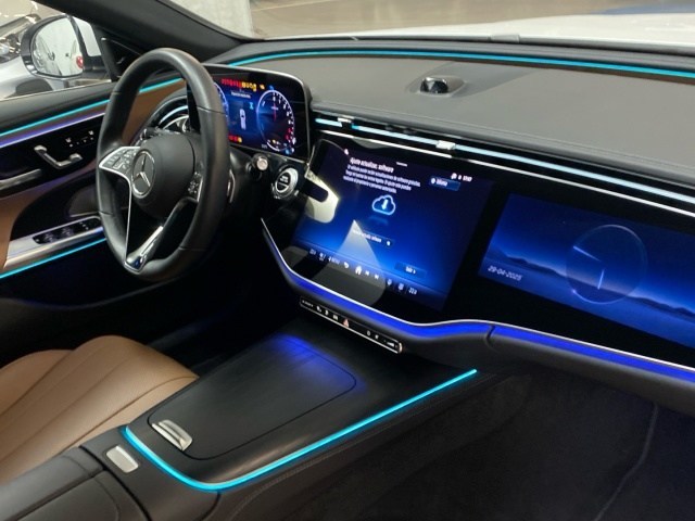 Mercedes-Benz Clase E 300 de Estate - 10