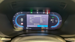 Volvo XC60 T6 Recharge Core AWD Auto 257 kW (350 CV) - 12 Volvo XC60 T6 Ocasión 257 KW (350CV) - 12