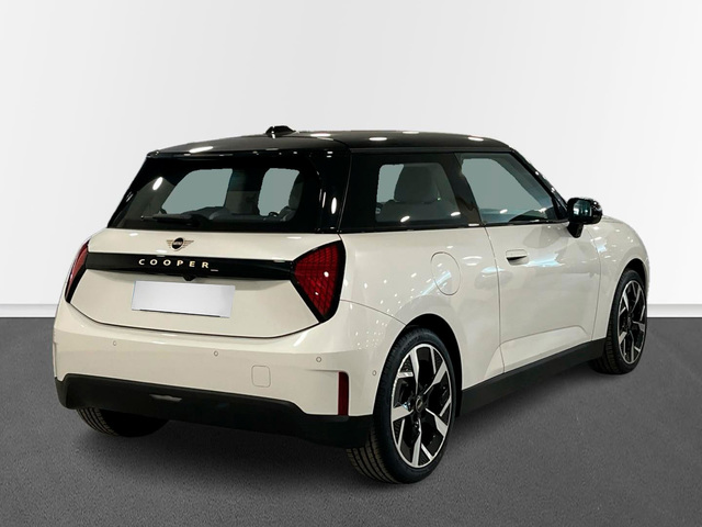 fotoG 3 del MINI MINI 3 Puertas Cooper E 135 kW (184 CV) 184cv Eléctrico del 2025 en Valencia