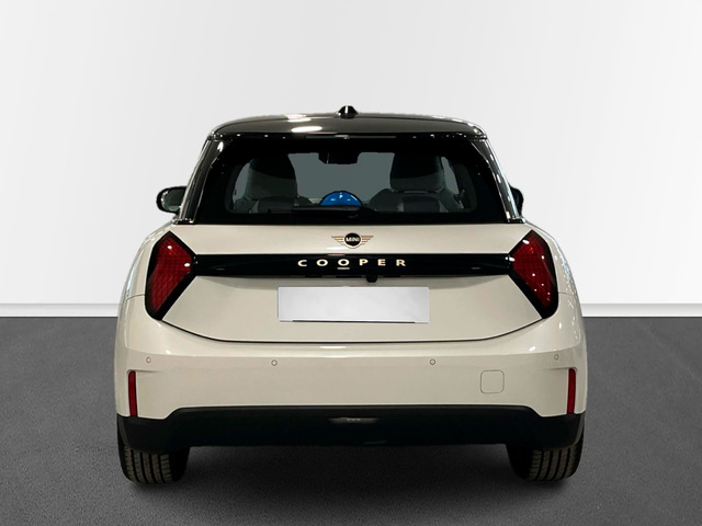 fotoG 4 del MINI MINI 3 Puertas Cooper E 135 kW (184 CV) 184cv Eléctrico del 2025 en Valencia