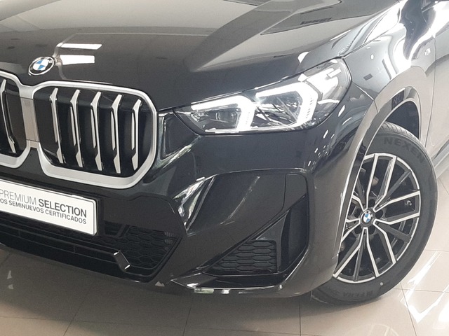 BMW X1 sDrive20d color Negro. Año 2025. 120KW(163CV). Diésel. En concesionario Automoviles Bertolin S.L. de Valencia