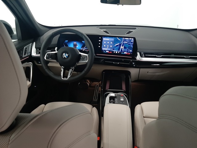 BMW X1 sDrive20d color Negro. Año 2025. 120KW(163CV). Diésel. En concesionario Automoviles Bertolin S.L. de Valencia