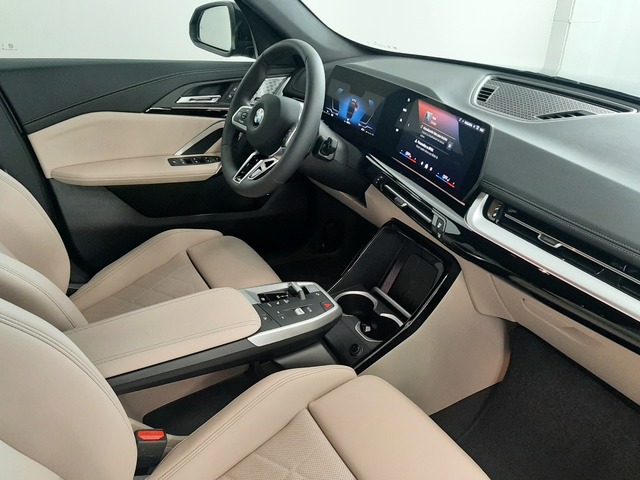 BMW X1 sDrive20d color Negro. Año 2025. 120KW(163CV). Diésel. En concesionario Automoviles Bertolin S.L. de Valencia