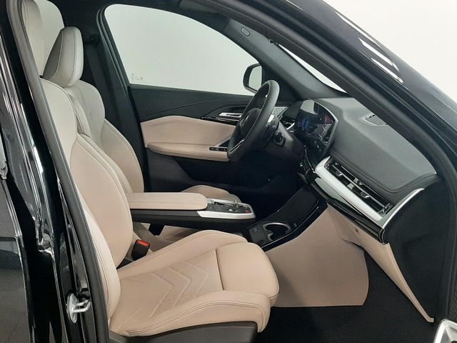 BMW X1 sDrive20d color Negro. Año 2025. 120KW(163CV). Diésel. En concesionario Automoviles Bertolin S.L. de Valencia
