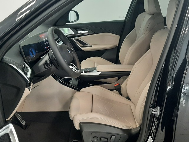 BMW X1 sDrive20d color Negro. Año 2025. 120KW(163CV). Diésel. En concesionario Automoviles Bertolin S.L. de Valencia