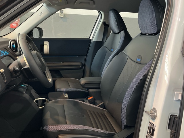 fotoG 9 del MINI MINI Countryman E 150 kW (204 CV) 204cv Eléctrico del 2025 en Valencia