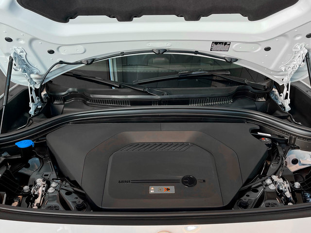 fotoG 16 del MINI MINI Countryman E 150 kW (204 CV) 204cv Eléctrico del 2025 en Valencia