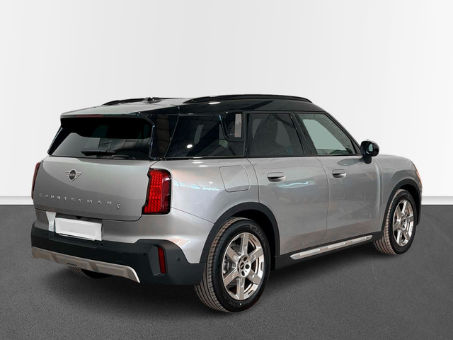 fotoG 3 del MINI MINI Countryman SE ALL4 230 kW (313 CV) 313cv Eléctrico del 2025 en Valencia