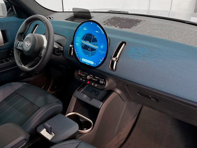 fotoG 7 del MINI MINI Countryman SE ALL4 230 kW (313 CV) 313cv Eléctrico del 2025 en Valencia