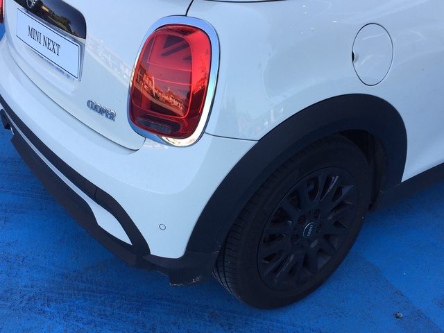 fotoG 20 del MINI MINI Cabrio Cooper 100 kW (136 CV) 136cv Gasolina del 2021 en Cantabria