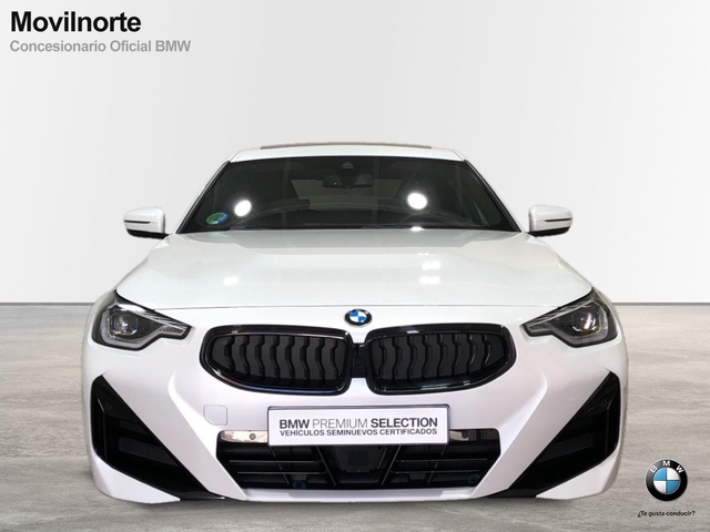 BMW Serie 2 220d Coupe color Blanco. Año 2023. 140KW(190CV). Diésel. En concesionario Movilnorte Las Rozas de Madrid