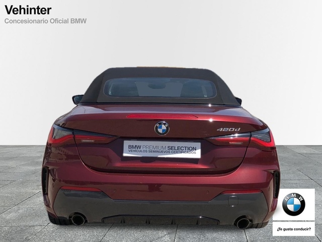 BMW Serie 4 420d Cabrio color Rojo. Año 2024. 140KW(190CV). Diésel. En concesionario Vehinter Getafe de Madrid