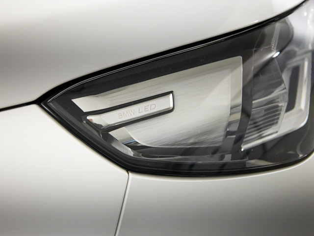 BMW X1 sDrive18d color Blanco. Año 2023. 110KW(150CV). Diésel. En concesionario BMW Fuenteolid Valladolid de Valladolid