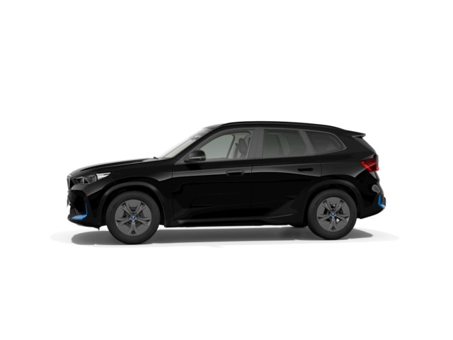 BMW iX1 xDrive30 color Negro. Año 2023. 230KW(313CV). Eléctrico. En concesionario Oliva Motor Tarragona de Tarragona