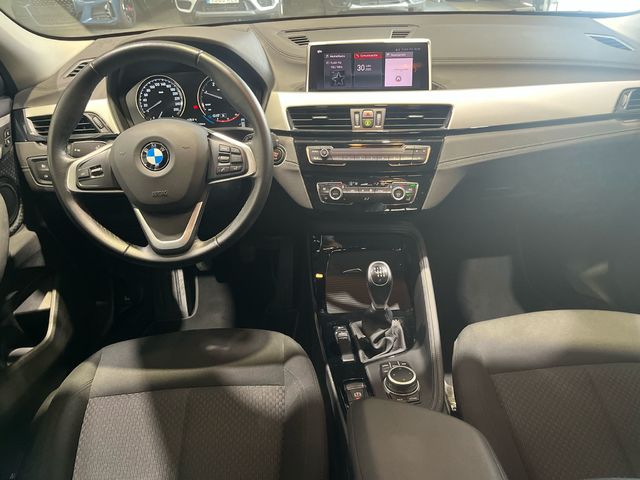 BMW X2 sDrive16d color Negro. Año 2021. 85KW(116CV). Diésel. En concesionario Motor Munich Cadi - Manresa - VO de Barcelona