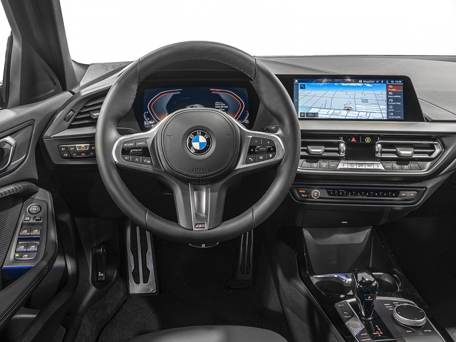 BMW Serie 1 118d color Negro. Año 2024. 110KW(150CV). Diésel. En concesionario Caetano Cuzco, Alcalá de Madrid
