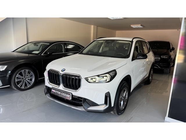 BMW X1 sDrive18i 100 kW (136 CV)