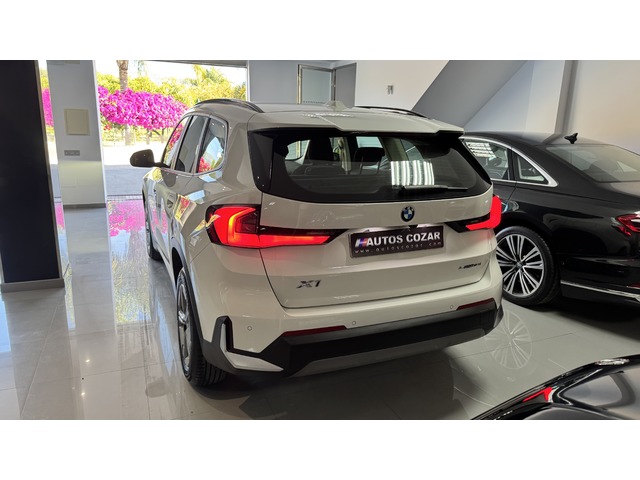 BMW X1 sDrive18i 100 kW (136 CV)