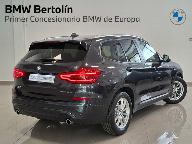 BMW X3 sDrive18d color Gris. Año 2021. 110KW(150CV). Diésel. En concesionario Automoviles Bertolin S.L. de Valencia
