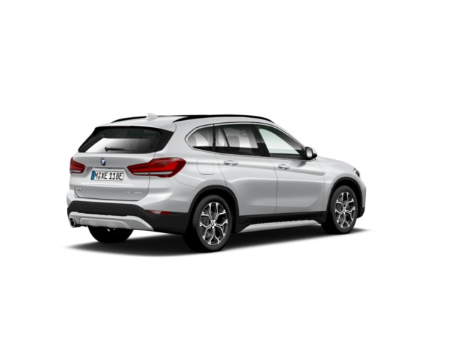 BMW X1 xDrive25e color Gris Plata. Año 2021. 162KW(220CV). Híbrido Electro/Gasolina. En concesionario Ceres Motor S.L. de Cáceres