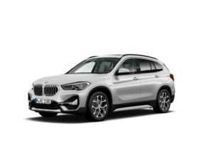 Fotos de BMW X1 xDrive25e color Gris Plata. Año 2021. 162KW(220CV). Híbrido Electro/Gasolina. En concesionario Ceres Motor S.L. de Cáceres