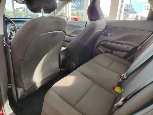 Hyundai Kona 1.6 GDI HEV Maxx DCT 104 kW (141 CV)