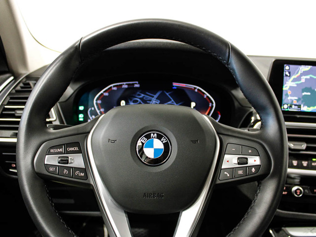 BMW X3 xDrive20d color Negro. Año 2023. 140KW(190CV). Diésel. En concesionario Barcelona Premium -- GRAN VIA de Barcelona