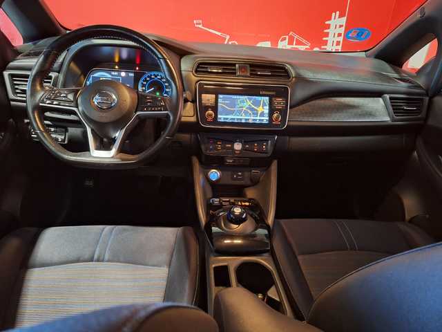 Nissan Leaf 40kWh Acenta 110 kW (150 CV)