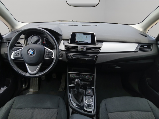 BMW Serie 2 216d Active Tourer color Azul. Año 2019. 85KW(116CV). Diésel. En concesionario GANDIA Automoviles Fersan, S.A. de Valencia